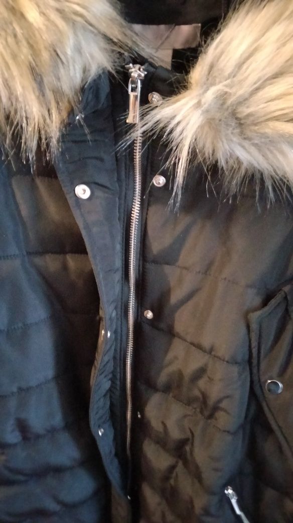 Женская зимняя куртка H&M (56 р.)
