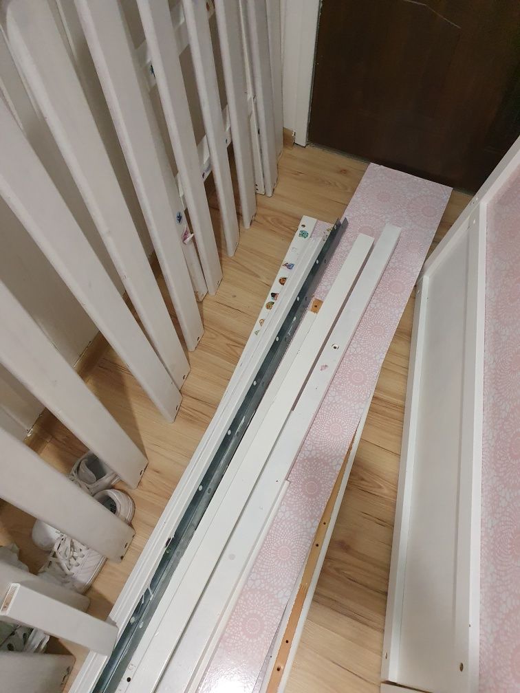 Ikea kura łóżko dziecięce