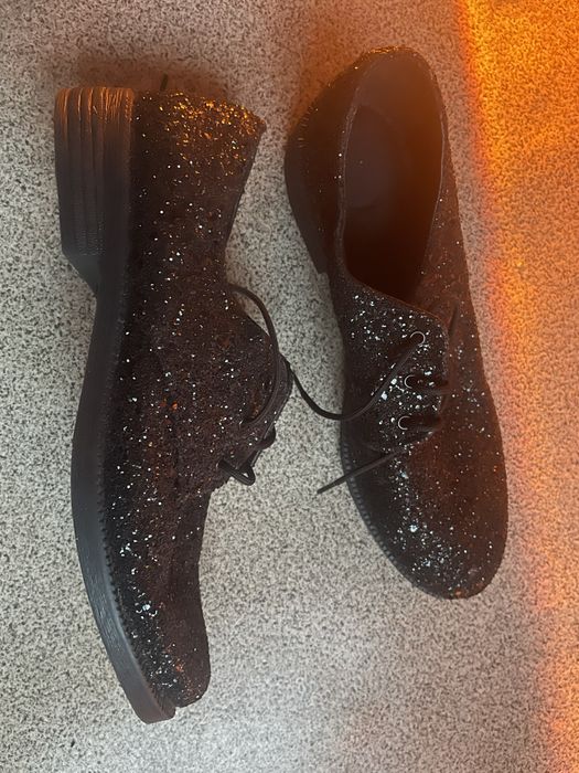 Туфлі Schuh - італійські оксфорди з блискітками