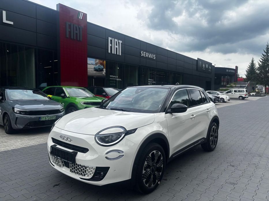 Fiat 600 Hybrid | Seria 2 | La Prima | Nowy
