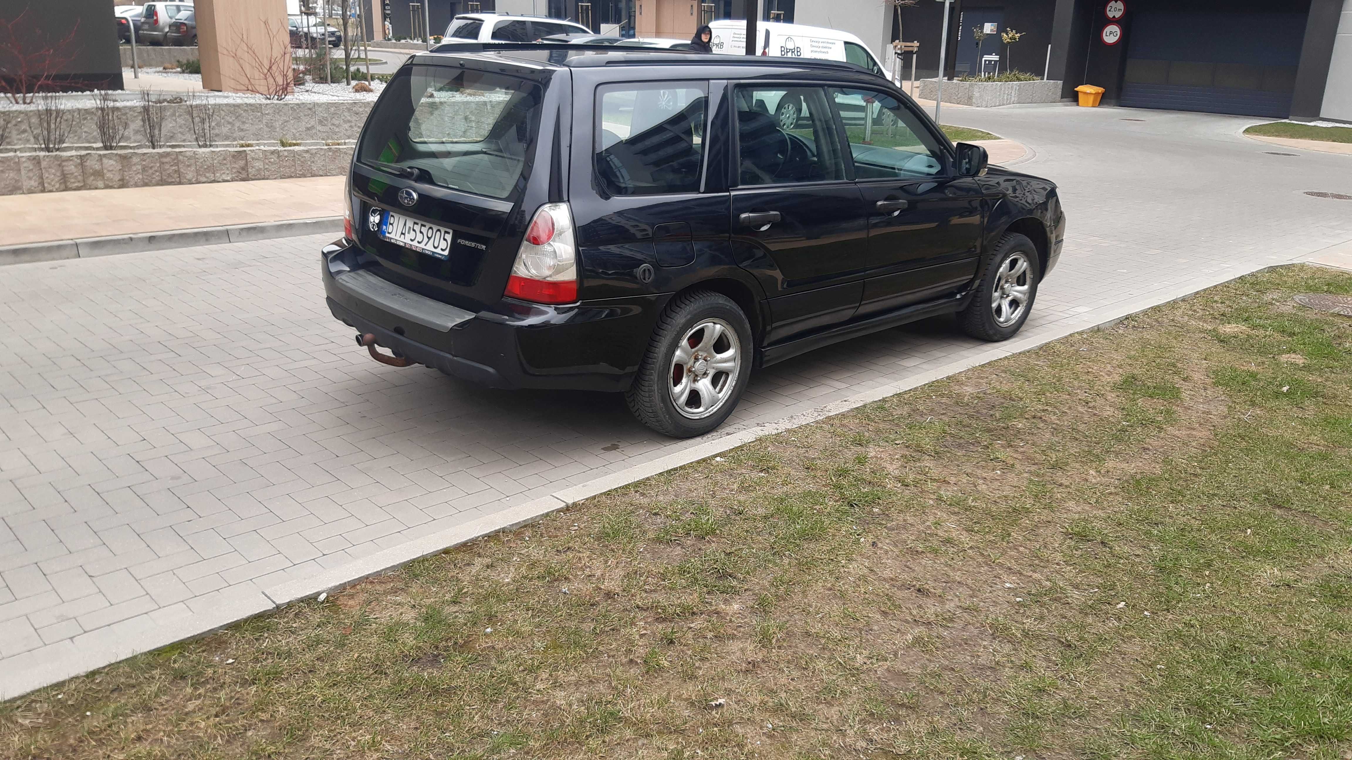 Subaru Forester 2.0 + Lpg 2006 rok 4x4 oplaty wazne rok