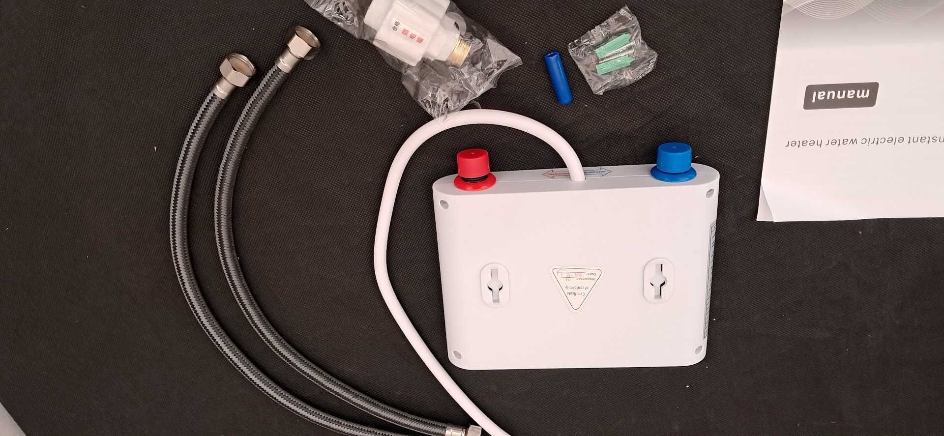 Mini przepływowy podgrzewacz wody 5500 W