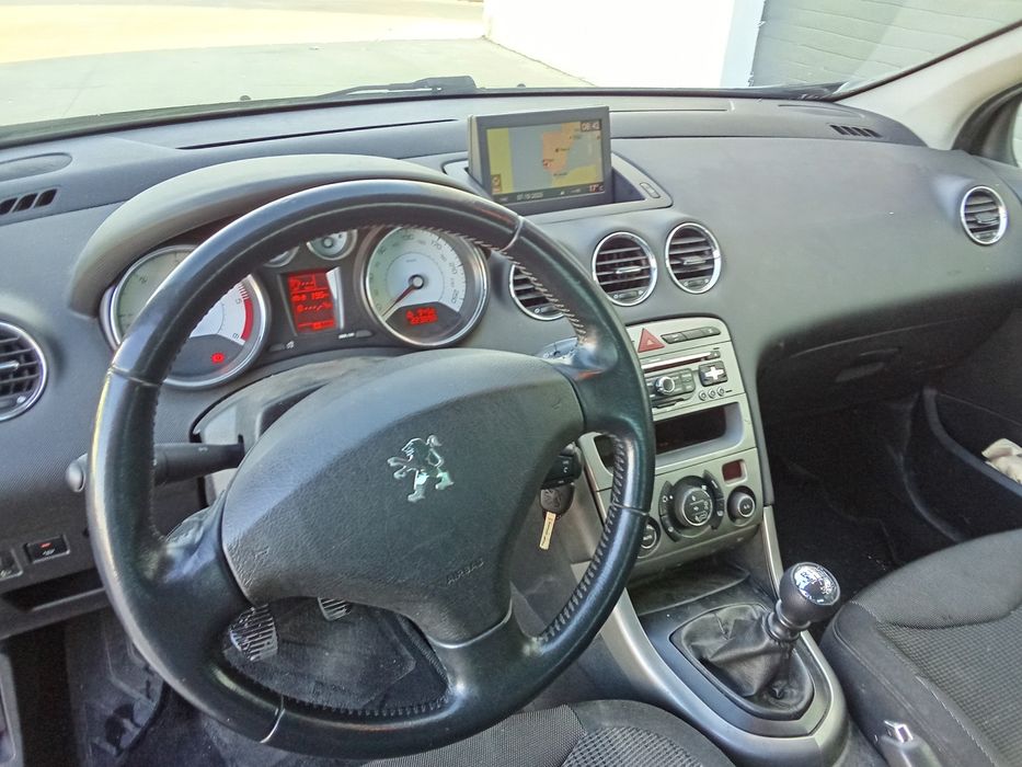 Peugeot 308 imaculada