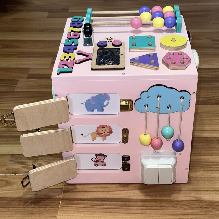 Бізікуб деревʼяний (Space me) зі світлом розмір 25*25*25