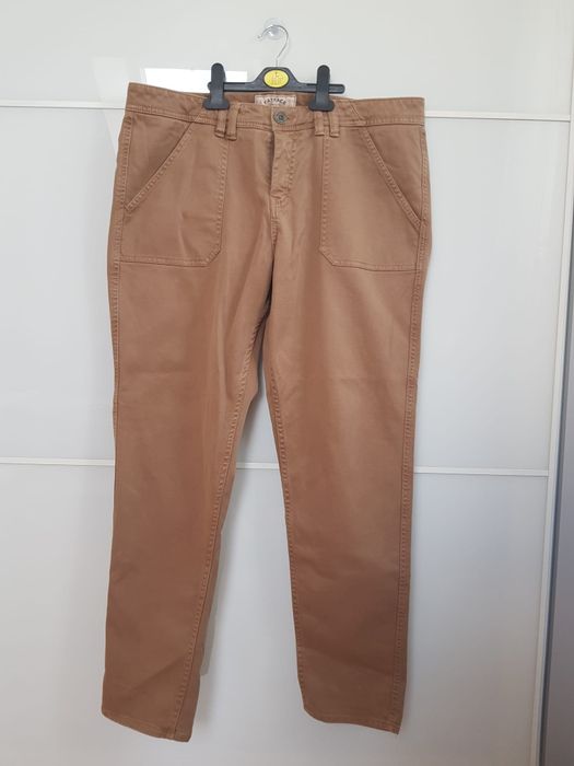 Spodnie karmelowe fatface, stan bardzo dobry, rozmiar 16