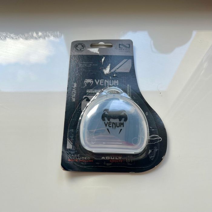 Venum Predator Ochraniacz na zęby / szczęka