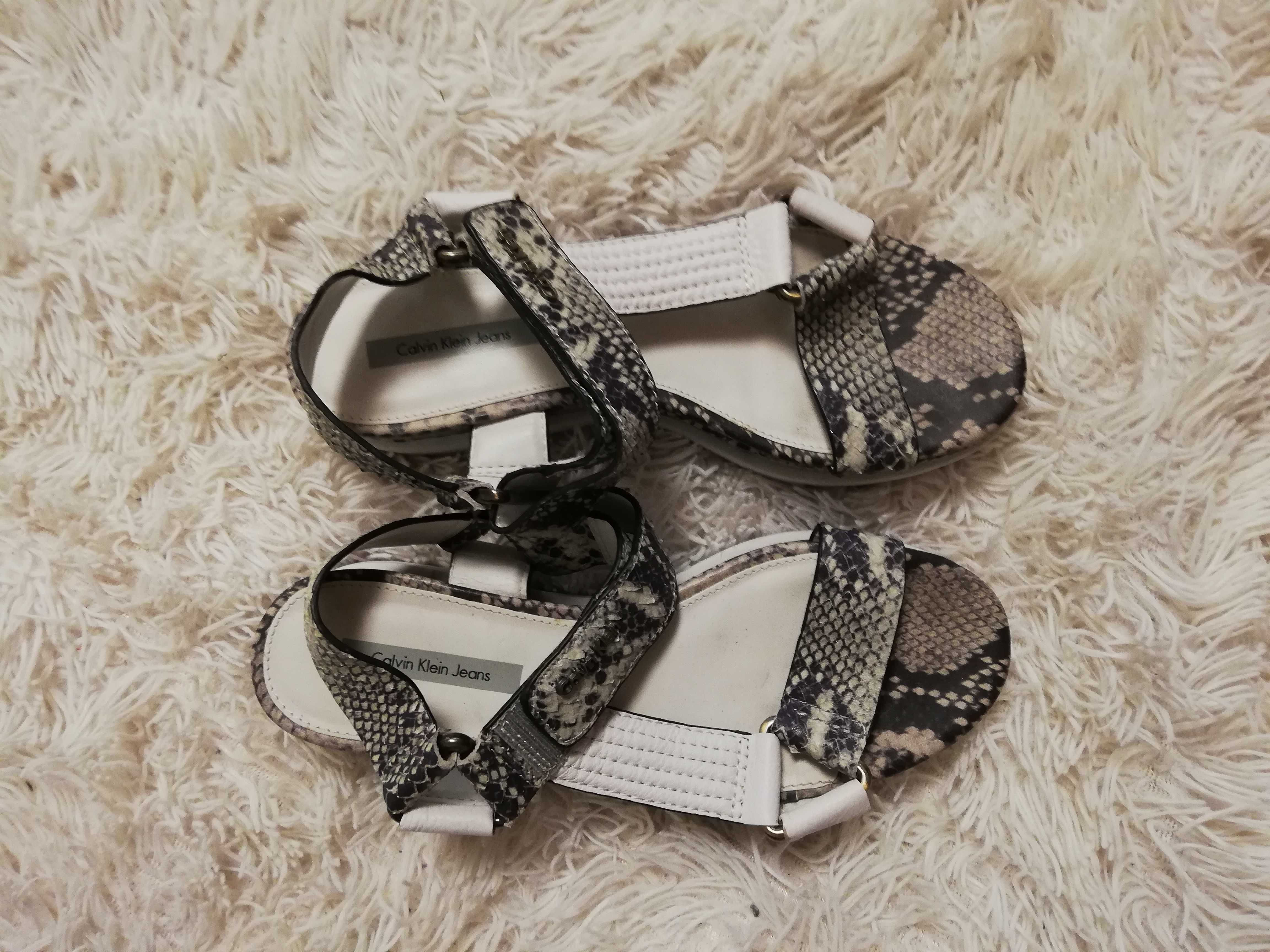 sandały Calvin Klein skórzane 39 skórzane sandały Calvin Klein 39