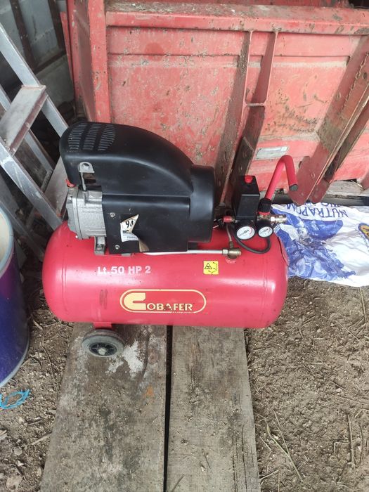 Compressor 50L Semi novo