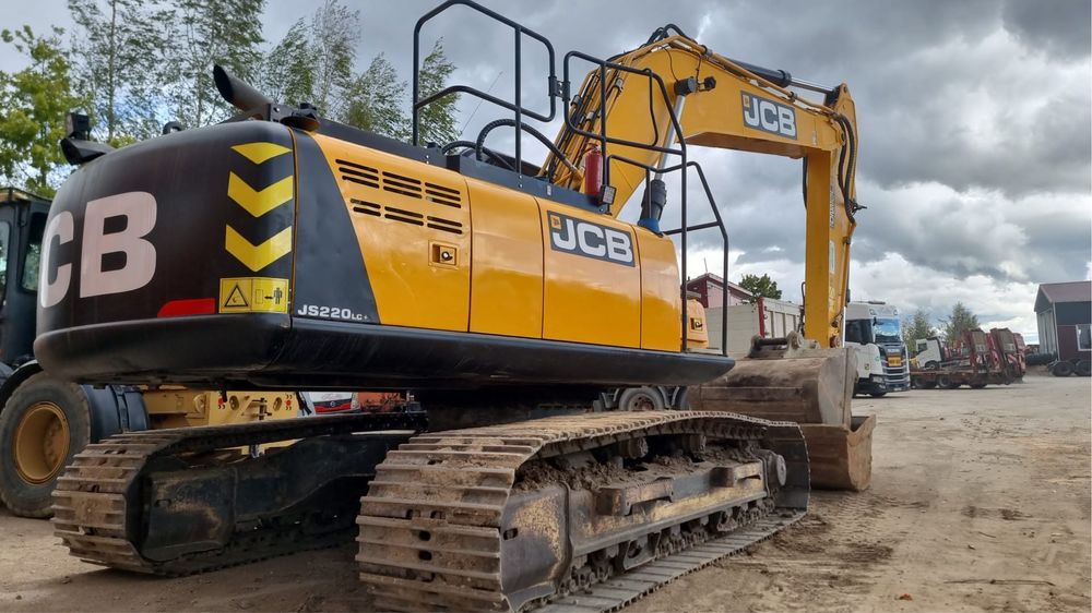 Продам JCB 220 Lc T 4 i , 2018 г
