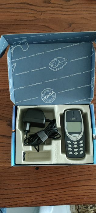 Nokia 3310 wraz z opakowaniem komplet
