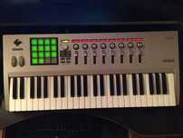Korg Kontrol 49 ! NOVO ! Excellent MIDI Controller !