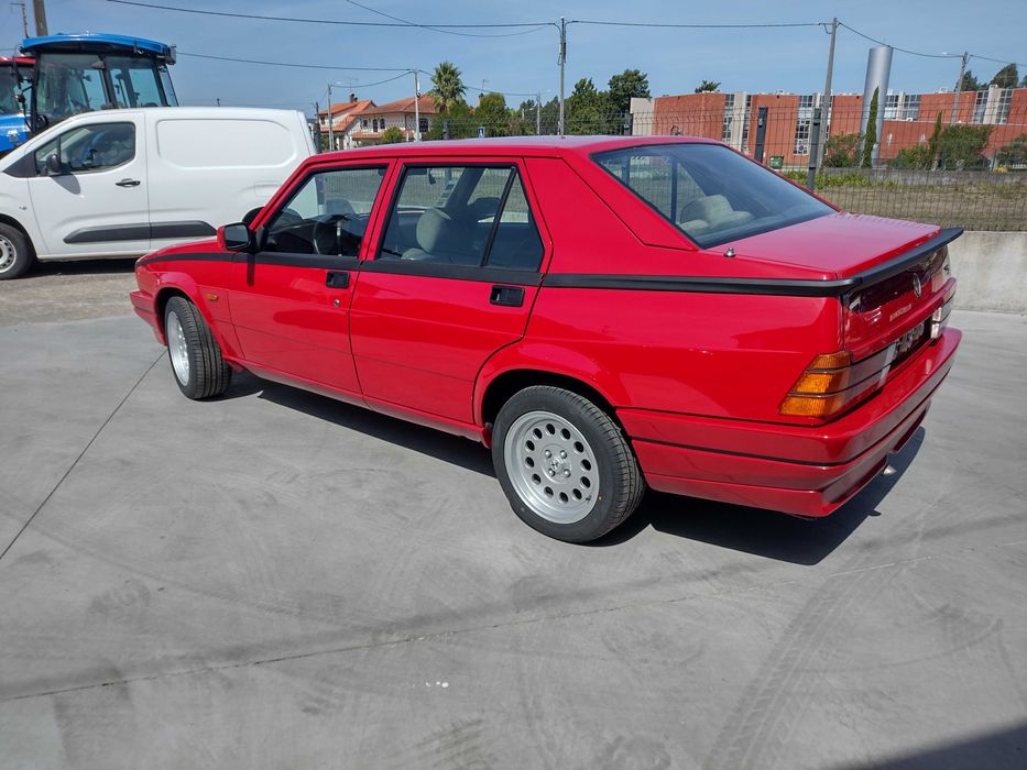 Alfa Romeo 75 1.6 carburadores