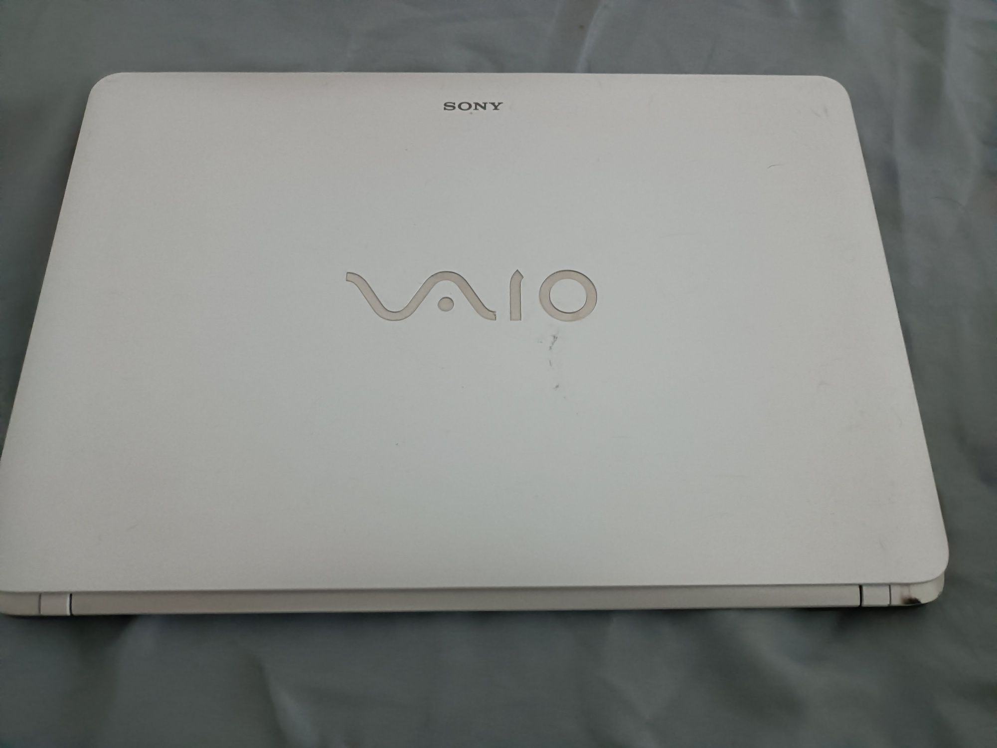 Portátil Sony Vaio Branco