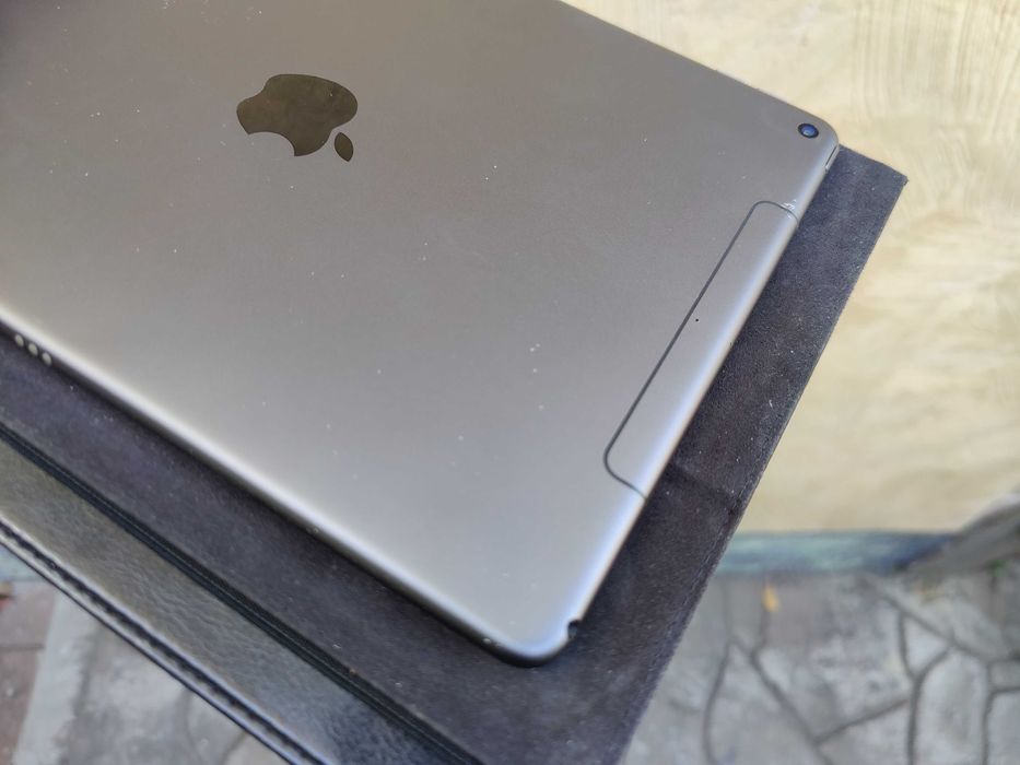 Ipad Air 3  256Gb 4G A2153