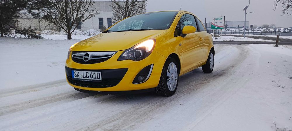Opel Corsa D 1.4 2014r Bogato wyposażona