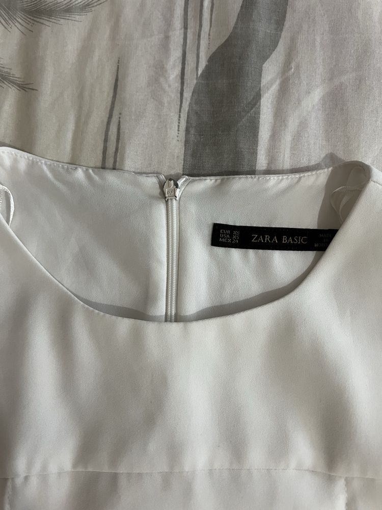 Vestido branco Zara