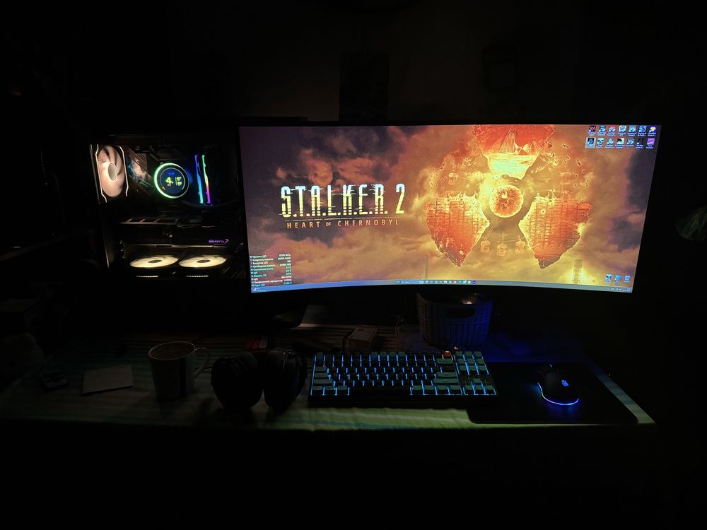I9-14900 KF - RTX 5070TI 16 GB -32GB DDR5 6400 - 5 TB SSD