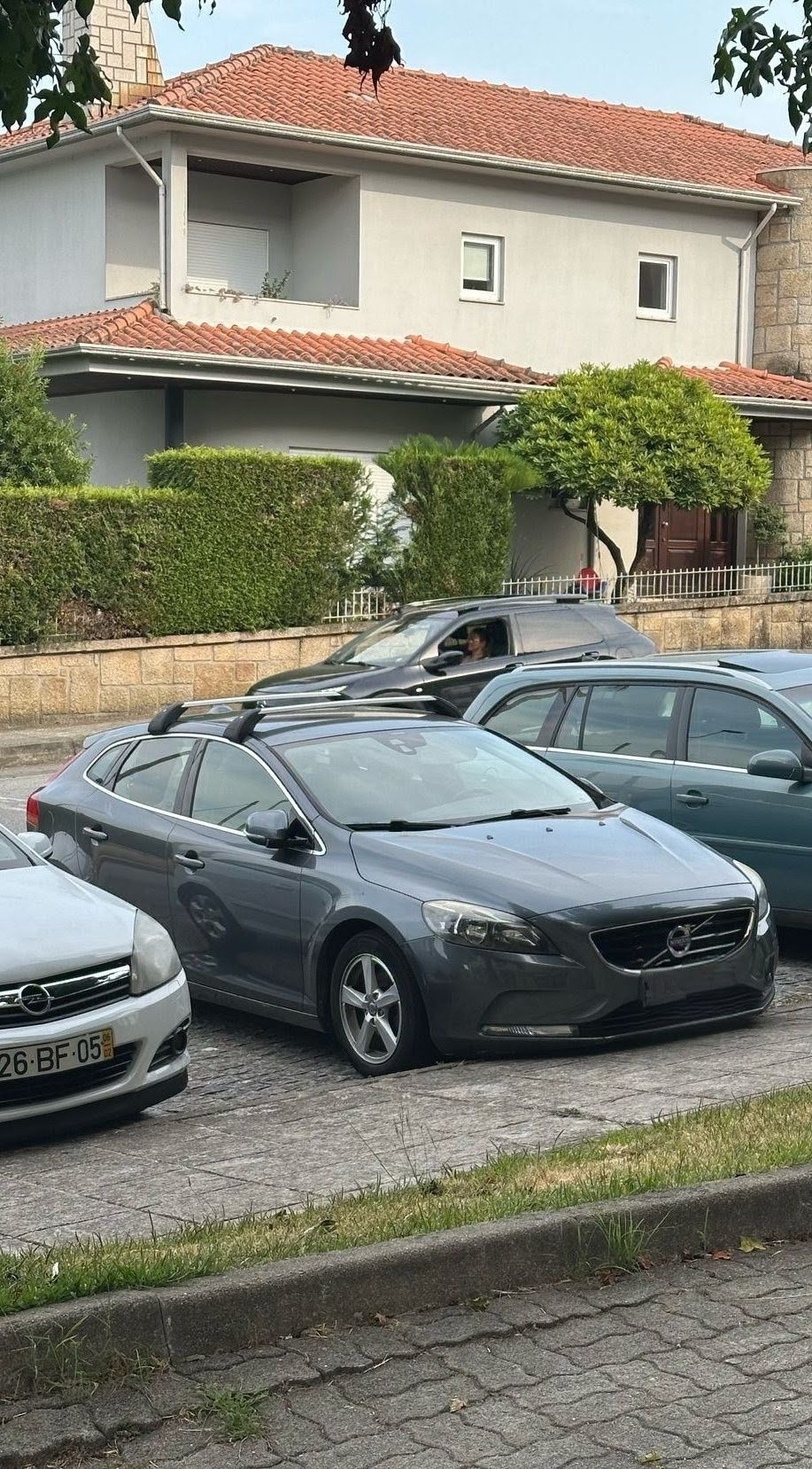 Barras de tejadilho Volvo V40