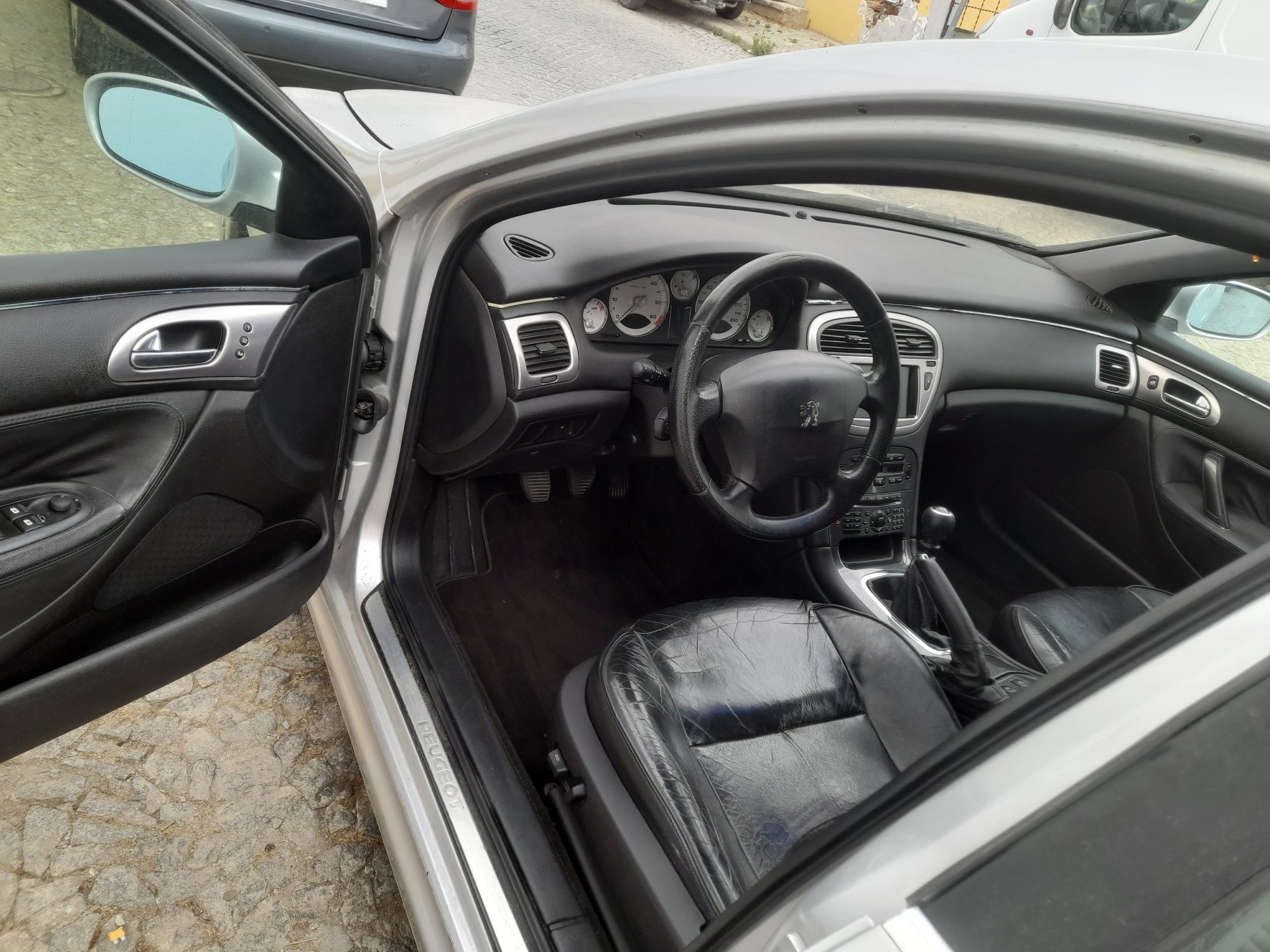Peugeot 607 2.2 hdi