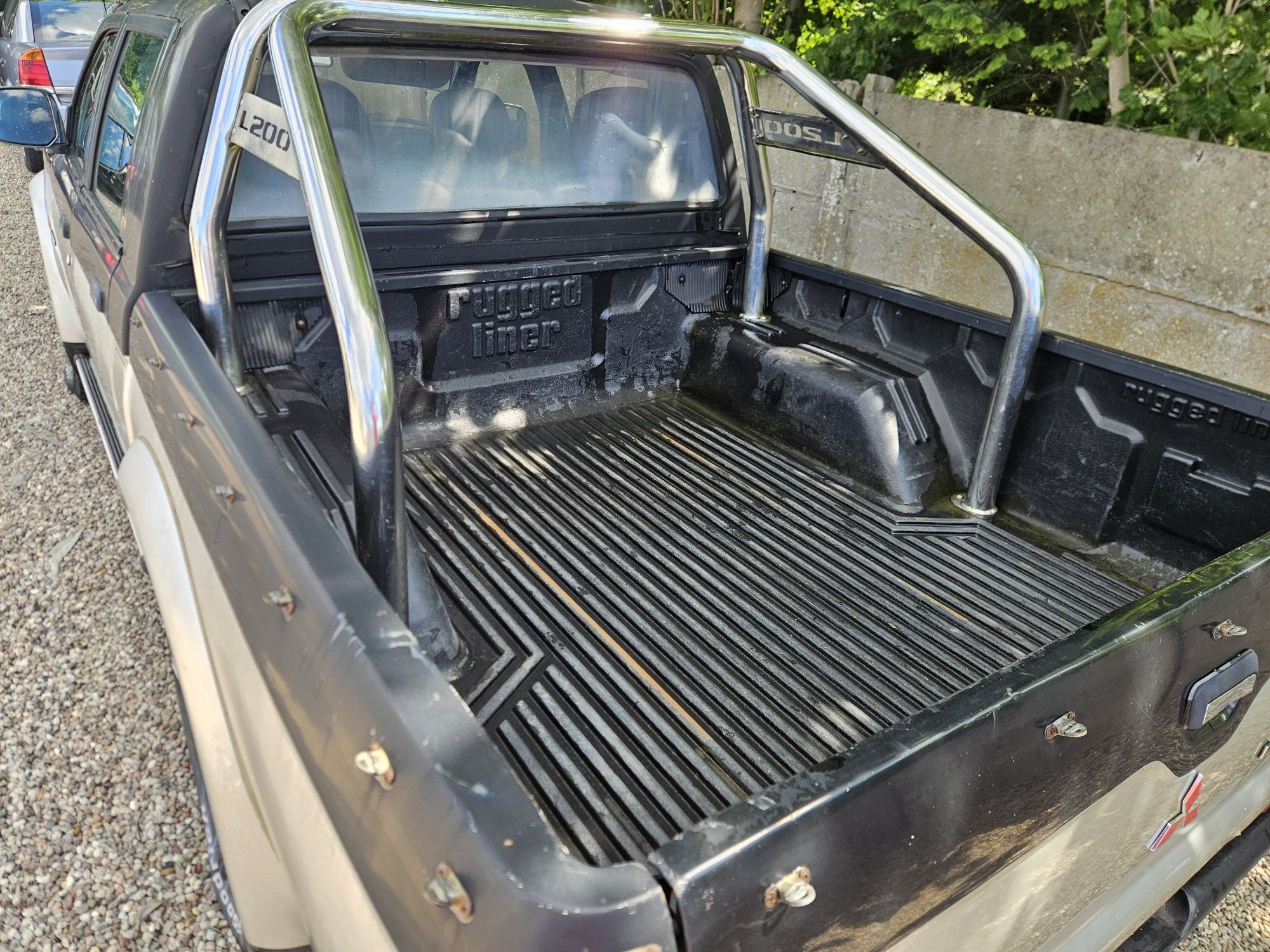 Mitsubishi L200 2.5 * Skóra * Klimatyzacja * 4x4 * Bloka