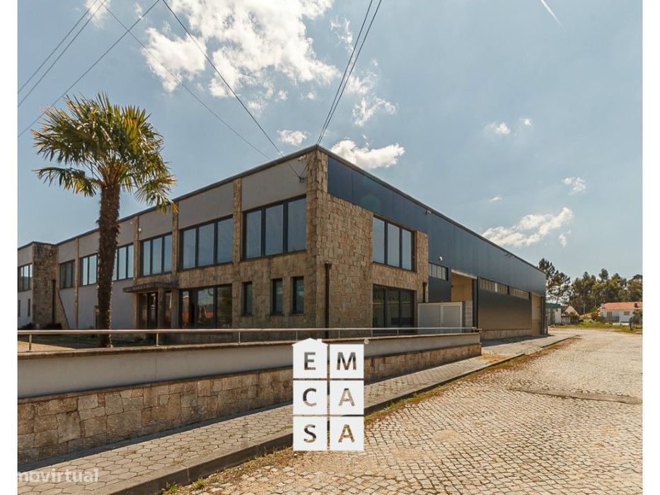 Pavilhão na Zona Industrial de Beire - São João de Ver