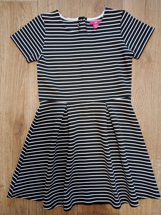 Школьная форма/платье для девочки