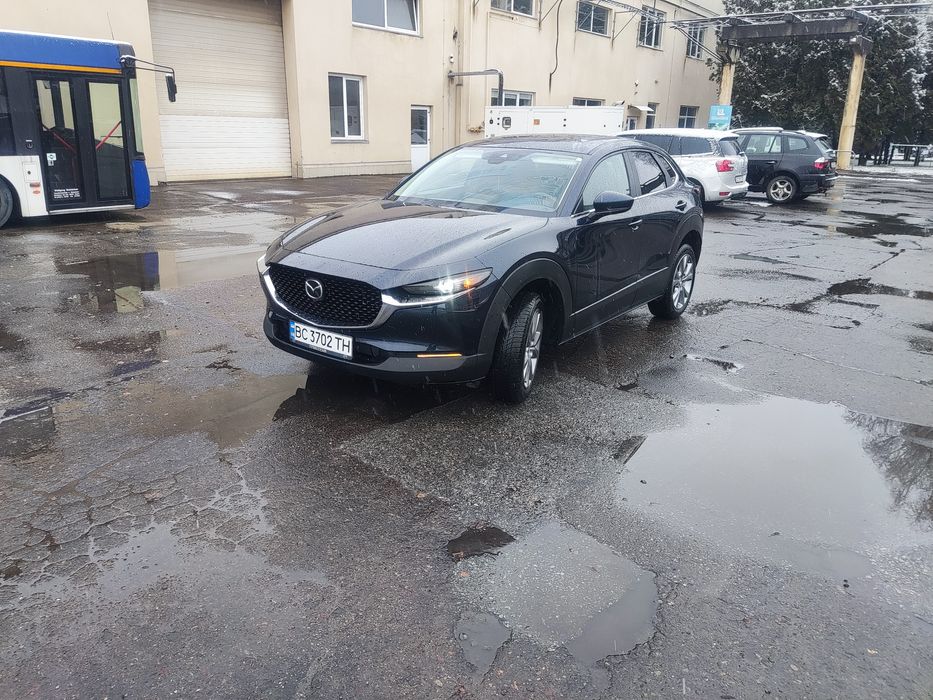Автомобіль  Mazda cx30
