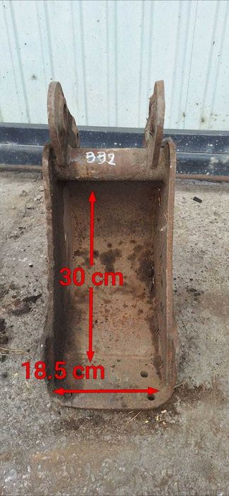 Łyżka do koparki szer 18,5cm fi32mm wacker minikoparka fi 3,2 mm