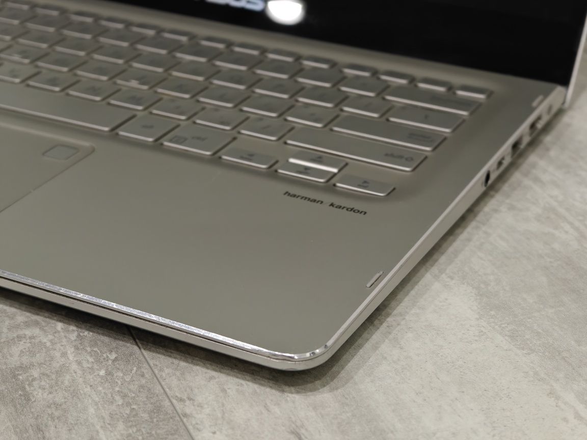 Ноутбук ASUS Q405ua, core i5-8250, 500gb ssd