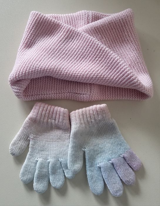 Komin zimowy dla dziewczynki 98 z rękawiczkami