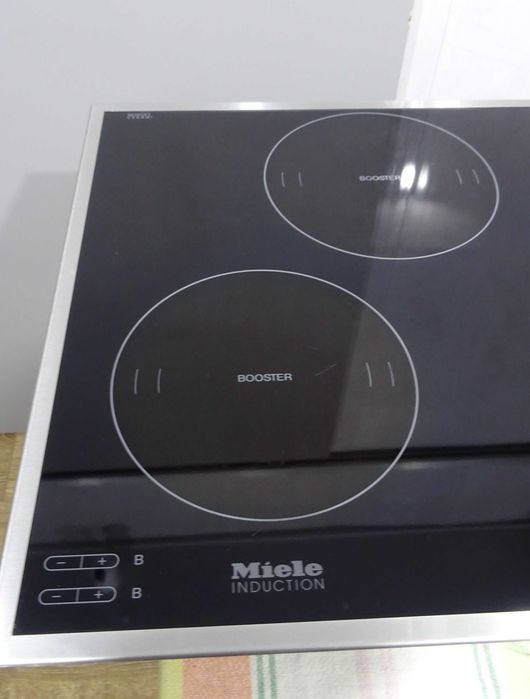 PŁYTA INDUKCYJNA MIELE KM 5752, PowerFlex, szerokość 75 cm, PowerFlex