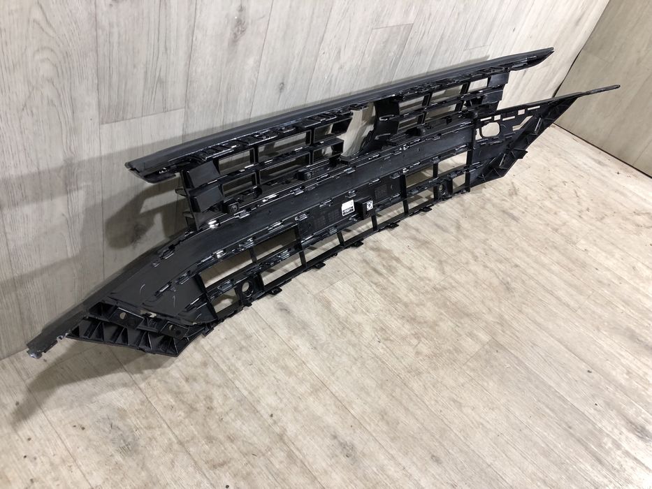 Решетка радиатора Гриль VW Arteon R-line / 2020 2021 2022 2023 2024 г.