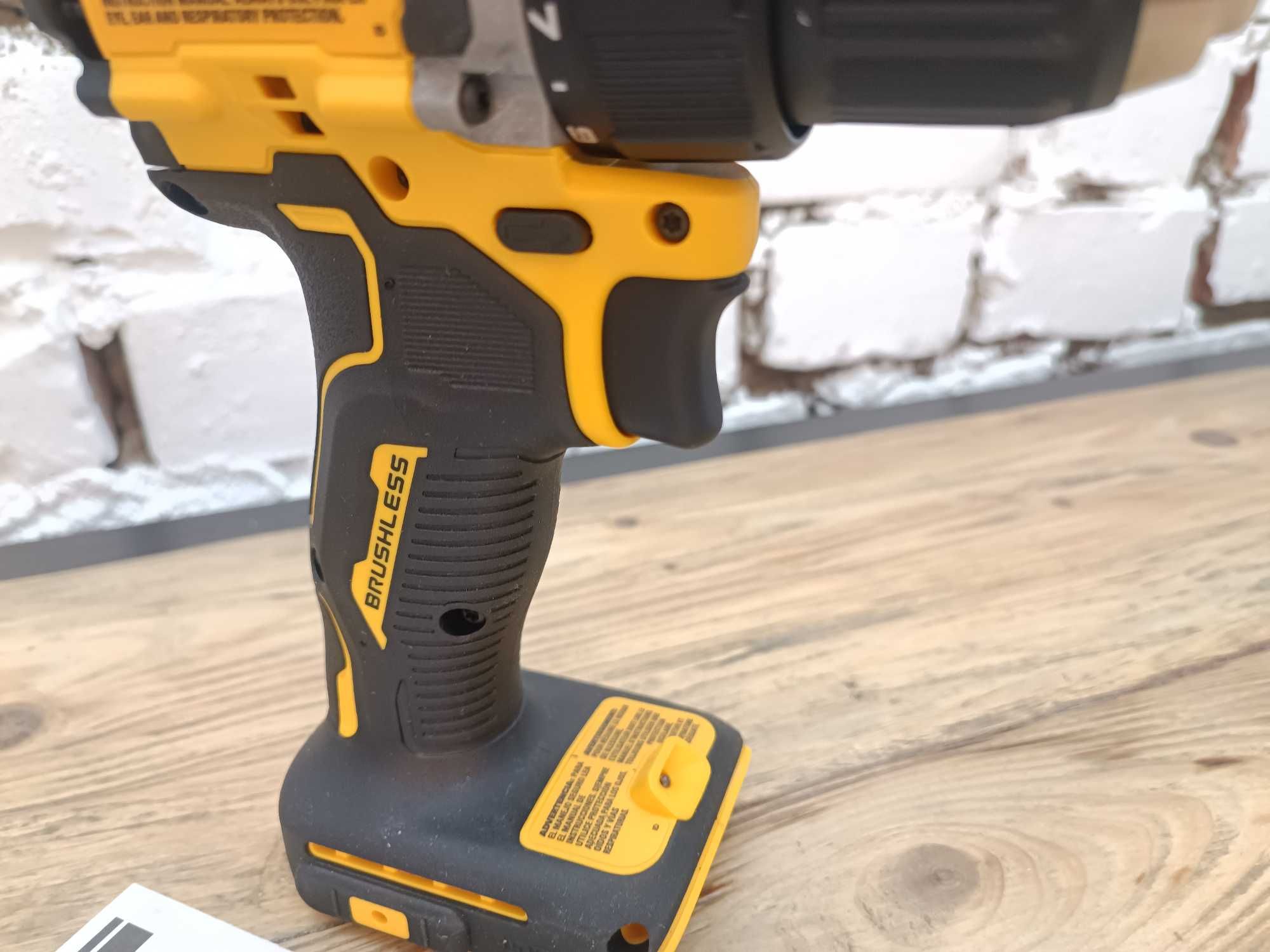 Безщіточний шуруповерт DeWalt DCD794 20v MADE IN MEXICO з США Оригінал