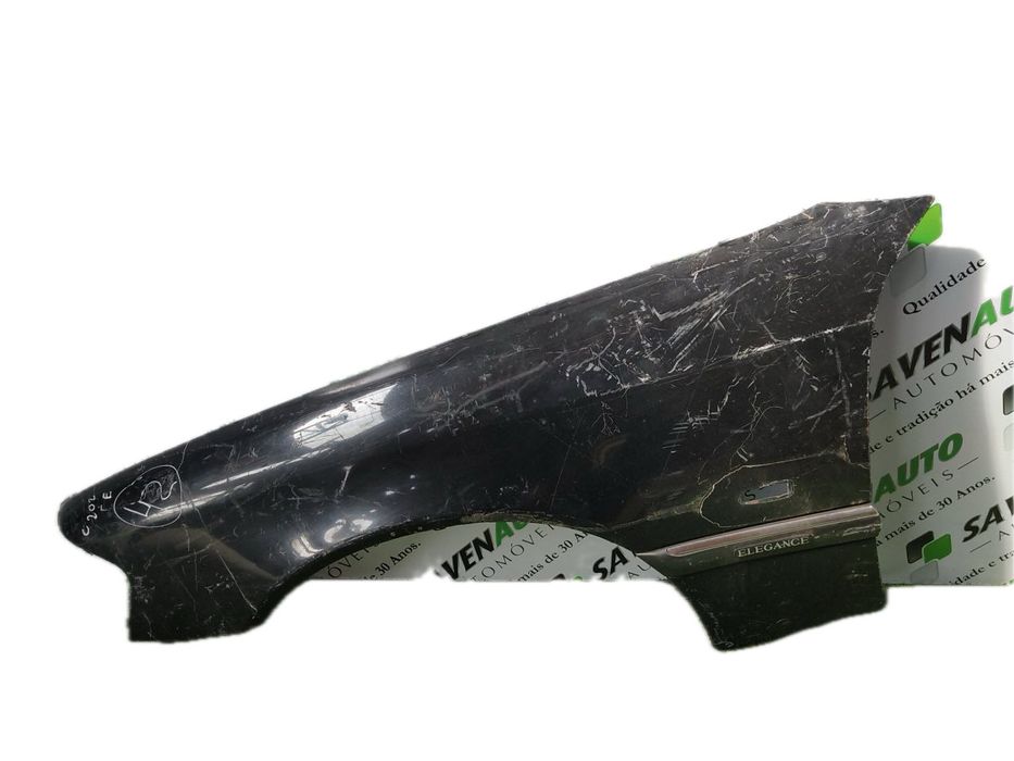 Guarda-lamas esquerdo MERCEDES-BENZ Classe C (W202)