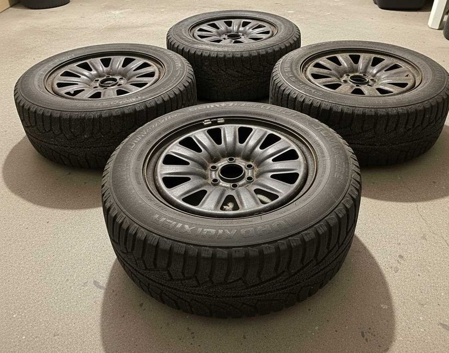 Opony od Nissan Qashqai Felga 5x114,3 Opona 215/65 R16 98H