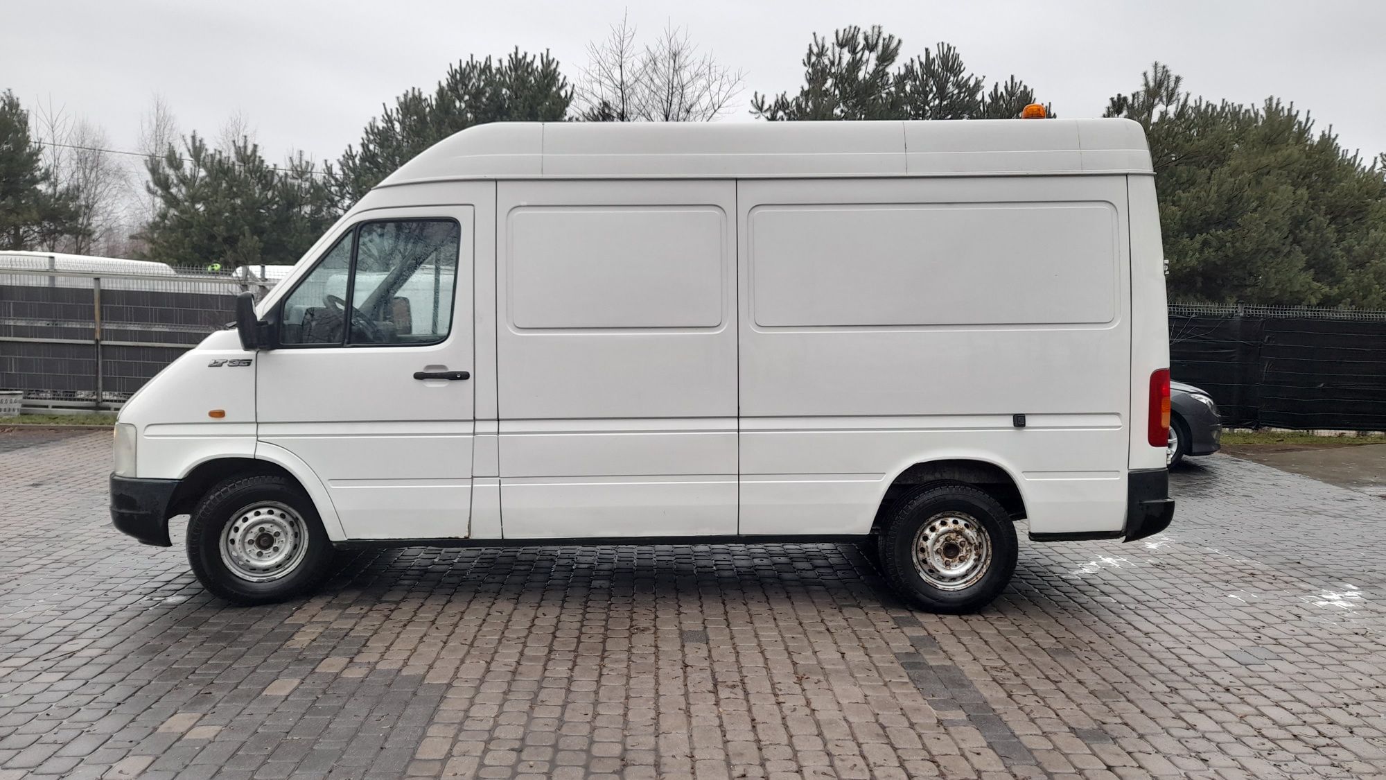 Wypożyczalnia busów, wynajem busów, aut dostawczych