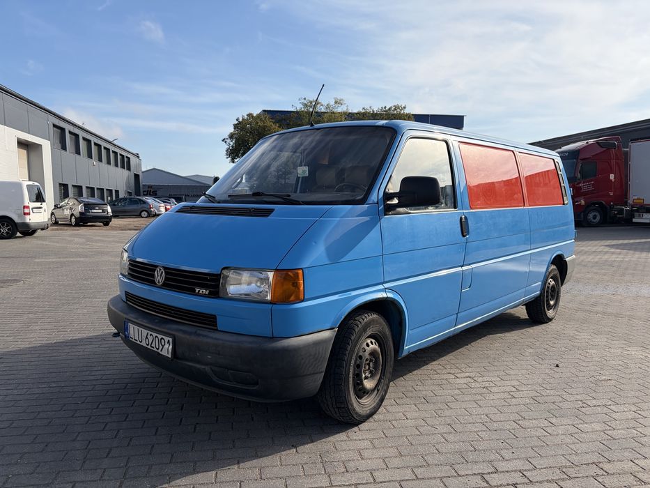 Volkswagen Transporter T4 2,5TDI 102KM niski przebieg furgon