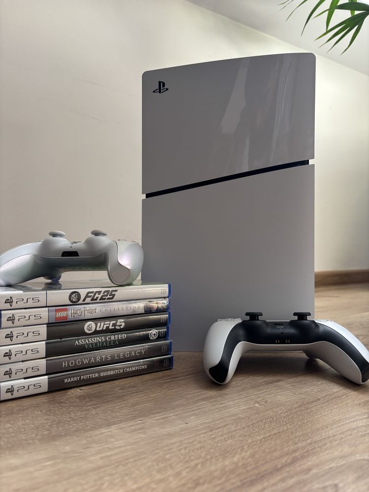 PlayStation 5 (zestaw z 6 grami)