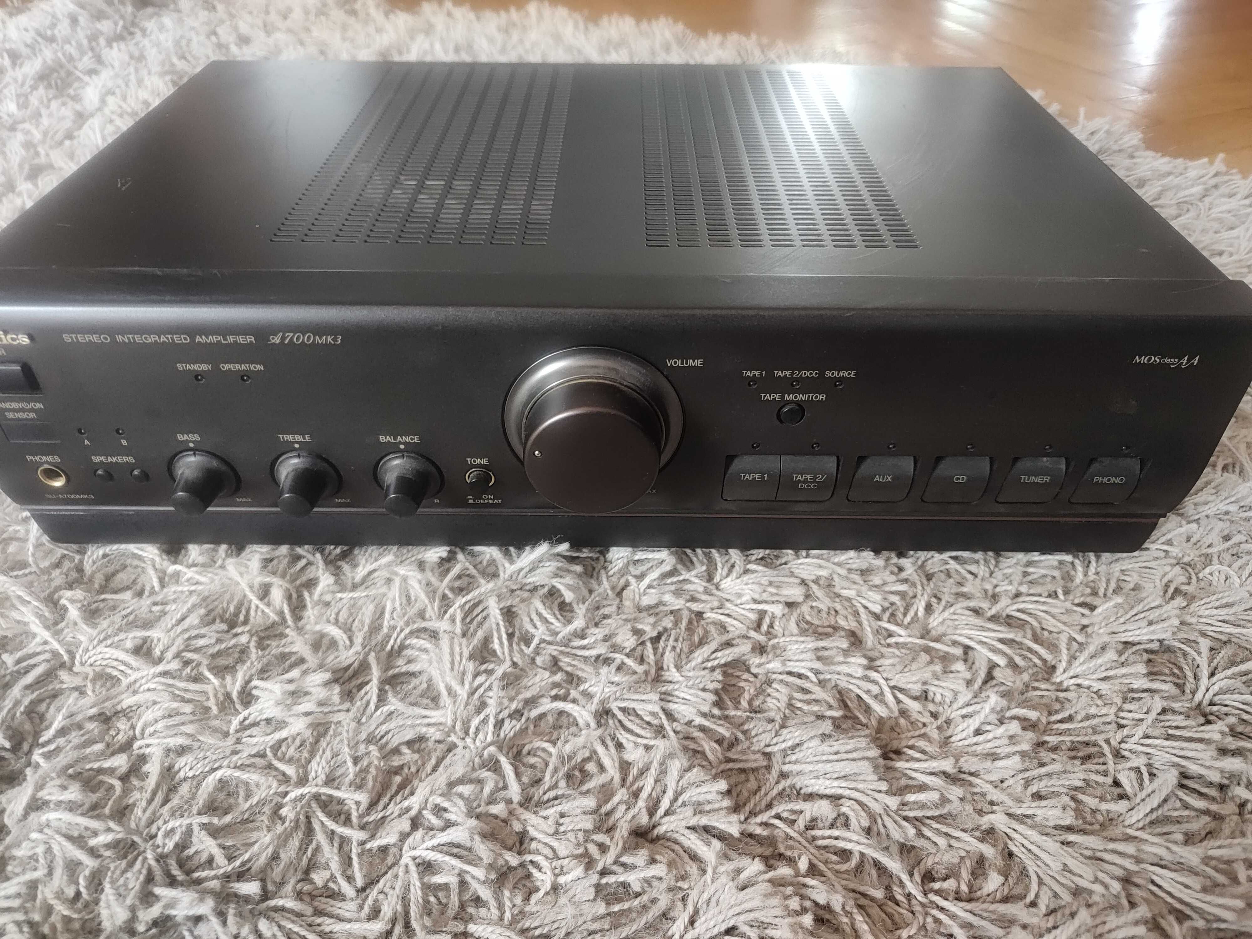 Technics SU-A700 MK3