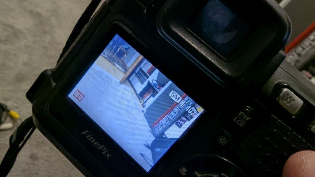 Aparat Fuji finepix s5600 + xd 512mb