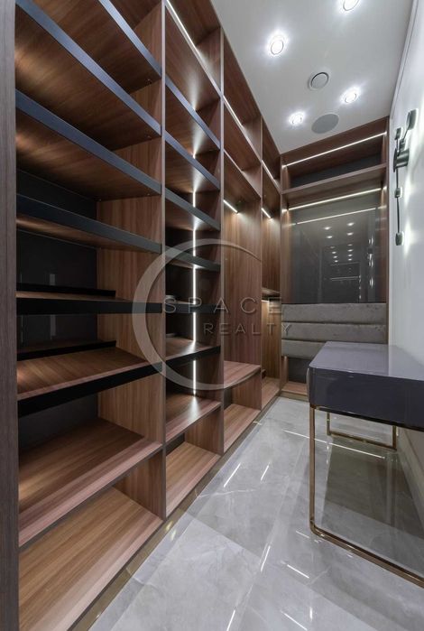 Продаж ексклюзивного дизайнерського пентхаусу в ЖК Park Avenue VIP.