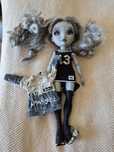 Shadow High Nicole rainbow high lalka