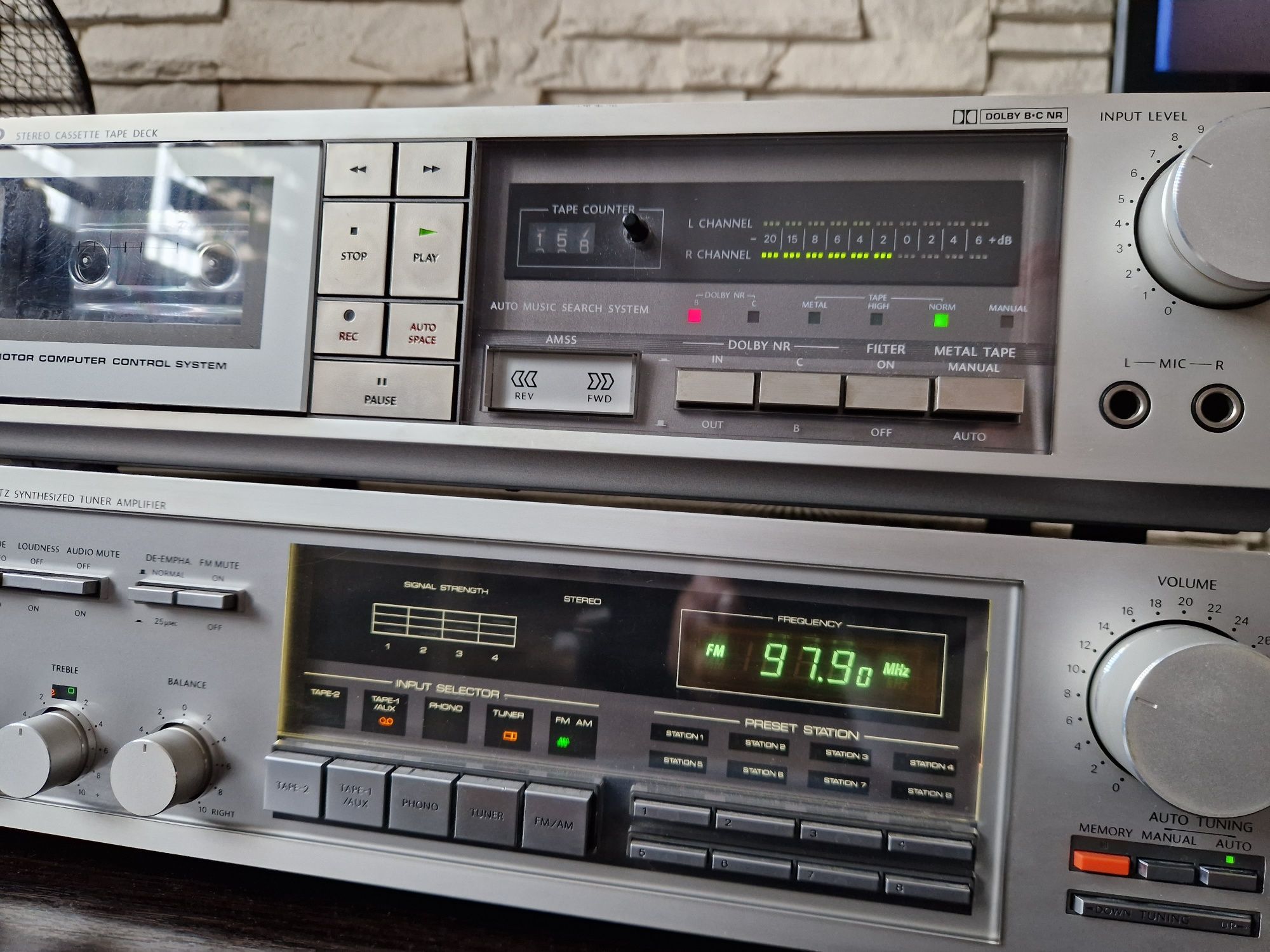 Wzmacniacz i Deck   Onkyo