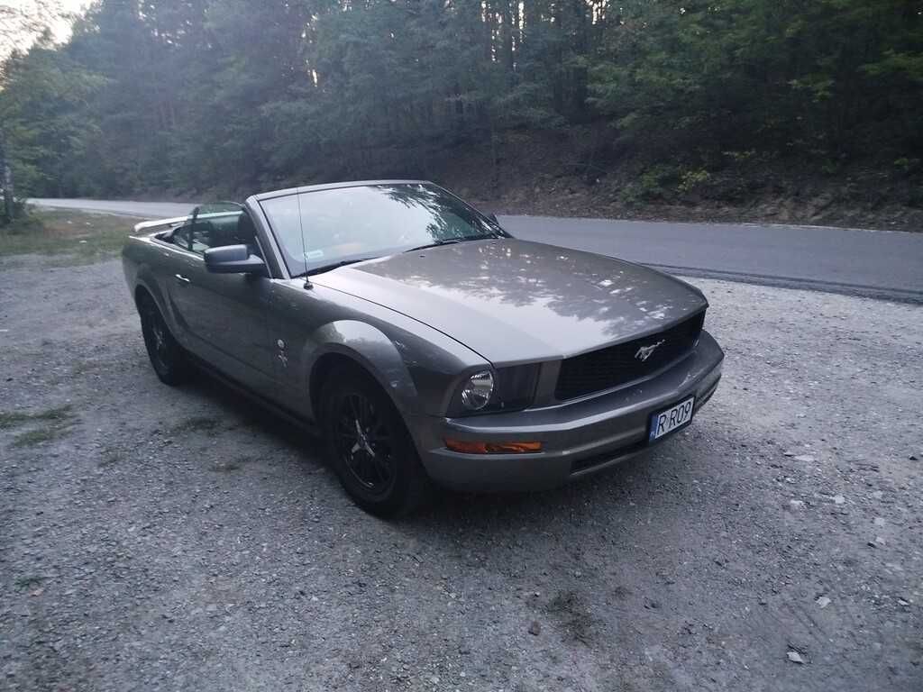 Ford Mustang 4.0 automat Cabrio