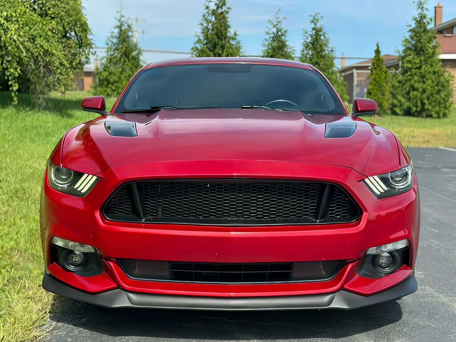 Ford Mustang GT      2015