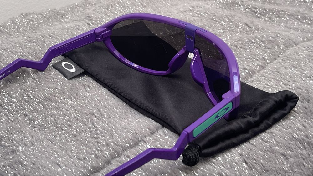 Nowe okulary marki OAKLEY model CMDN - 100% oryginał