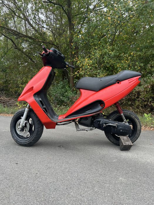 Продам Malaguti F12 80cc (не aerox, bws, slider)