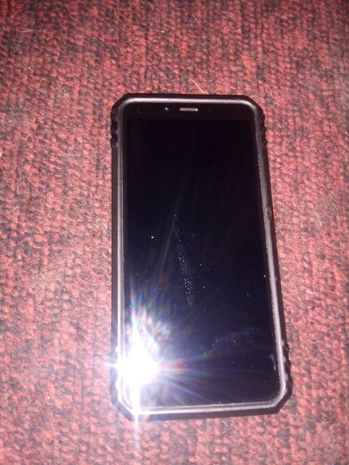 телефон Xiaomi Redmi 6a