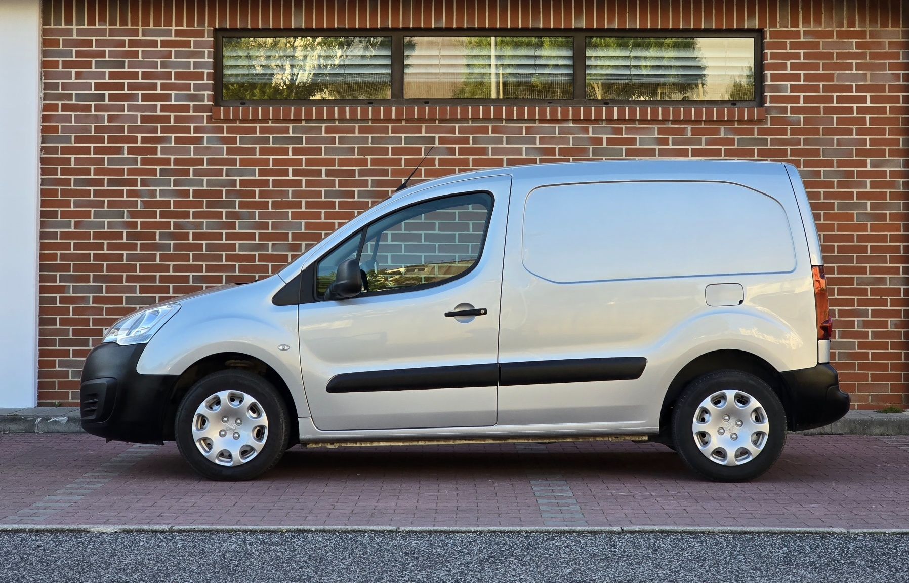 Peugeot Partner 1.6 HDI | 140.000KM | 3 LUGARES