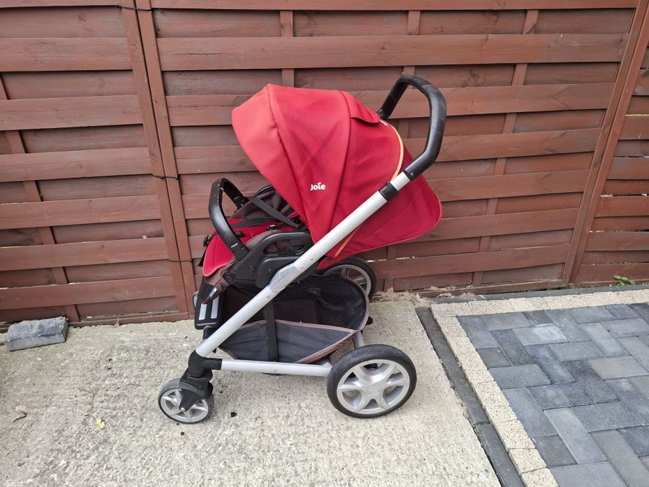 Wózek spacerowy czerwony